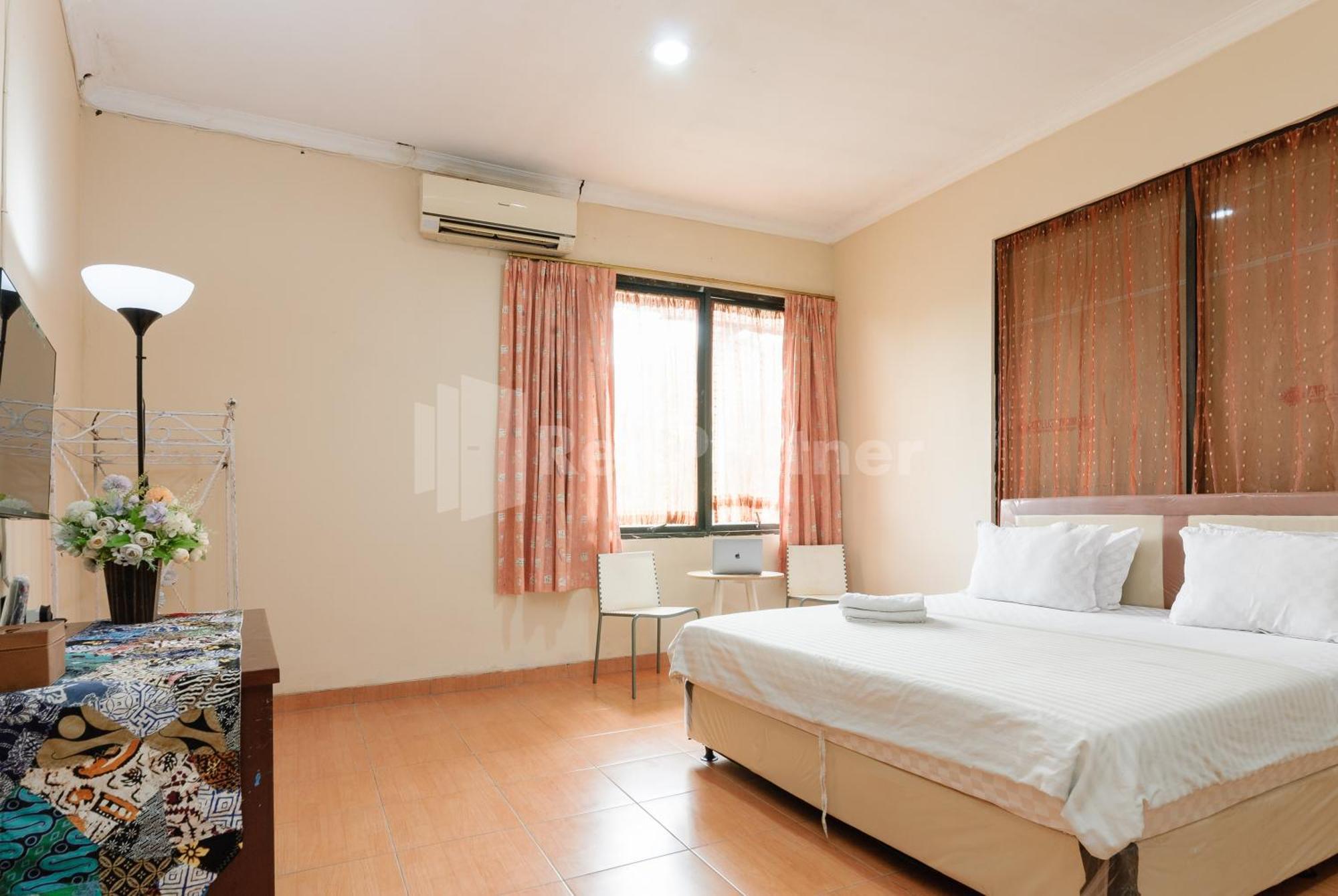 Sr Residence Near Mall Ciputra Cibubur Mitra Reddoorz 베카시 외부 사진